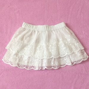 Beautiful Lacey Skirt!🎀